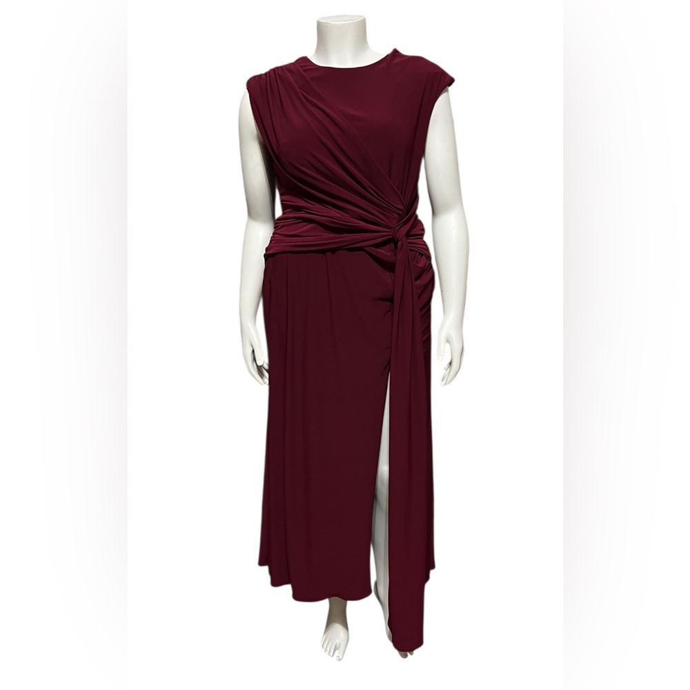 Betsy & Adam Petite Sz 14P Cap Sleeve Gathered Gown